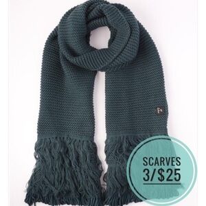 Stitch Fix l Echo New York GreenScarf